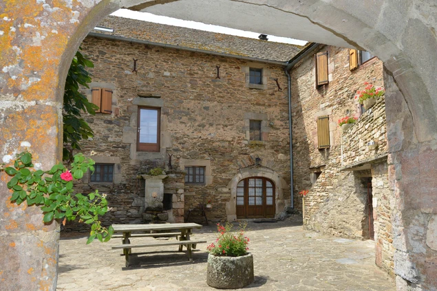 CAMPING A LA FERME DU SAHUT
