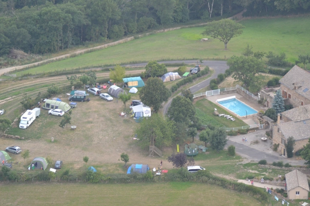 CAMPING A LA FERME DU SAHUT